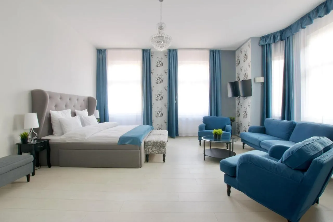 Premium Apartments By Hi5 - Astoria Square location