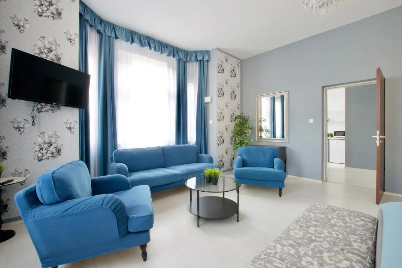 Premium Apartments By Hi5 - Astoria Square Boedapest